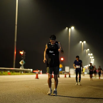 Runner Photo 7405416