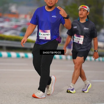 Runner Photo 7405437