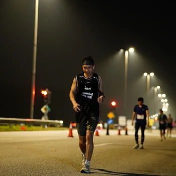 Runner Photo 7405439