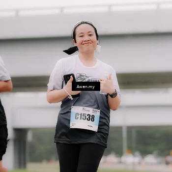 Runner Photo 7405475