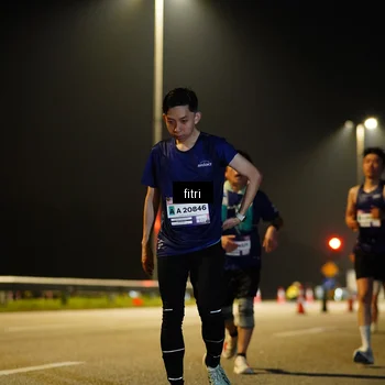Runner Photo 7405505