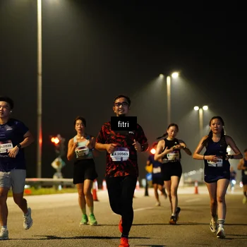 Runner Photo 7405571