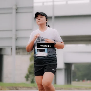 Runner Photo 7405588