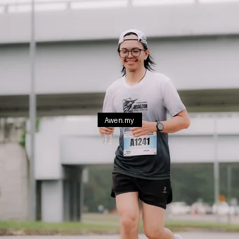 Runner Photo 7405710