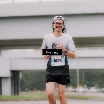 Runner Photo 7405718