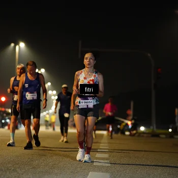 Runner Photo 7405754