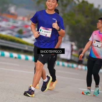 Runner Photo 7405764