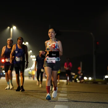 Runner Photo 7405808