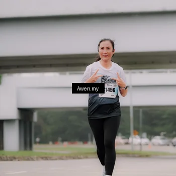 Runner Photo 7405948