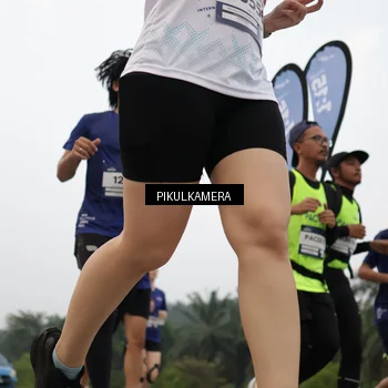 Runner Photo 7405957