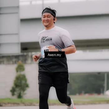 Runner Photo 7405986