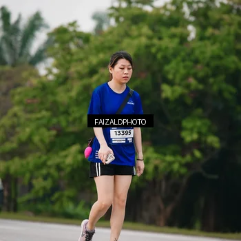 Runner Photo 7405992