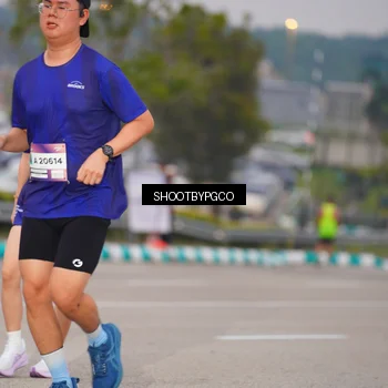 Runner Photo 7405995