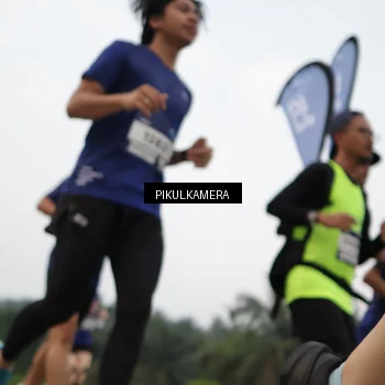 Runner Photo 7406023
