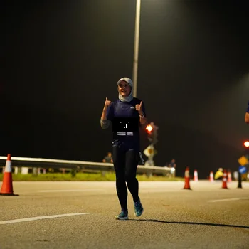 Runner Photo 7406032