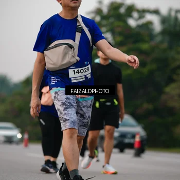 Runner Photo 7406056