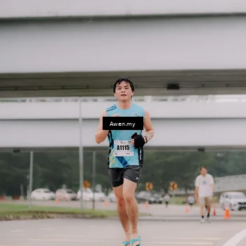 Runner Photo 7406066