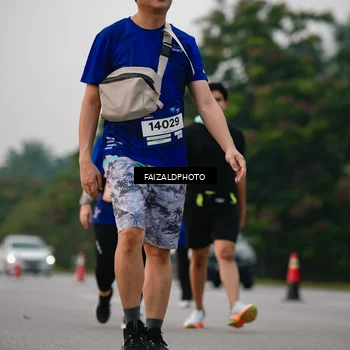 Runner Photo 7406073