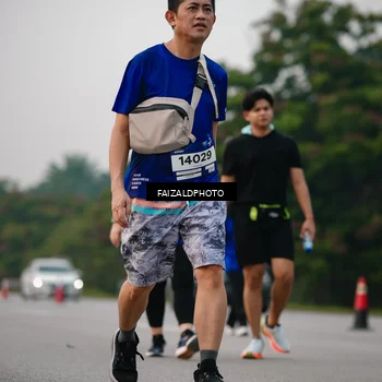 Runner Photo 7406086