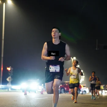 Runner Photo 7406120