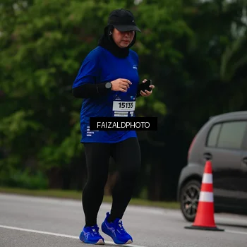 Runner Photo 7406124