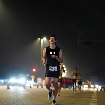 Runner Photo 7406140