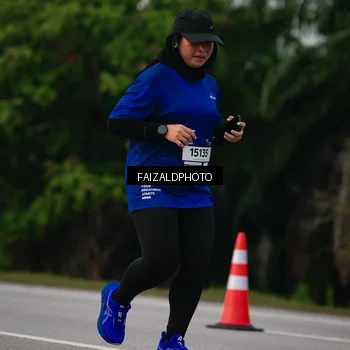 Runner Photo 7406143