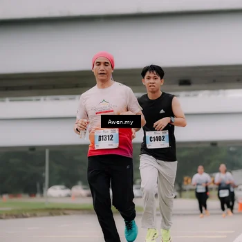 Runner Photo 7406145