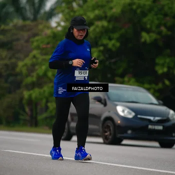 Runner Photo 7406161