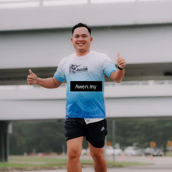 Runner Photo 7406183