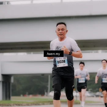 Runner Photo 7406220