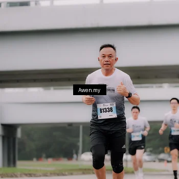 Runner Photo 7406221