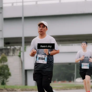 Runner Photo 7406277