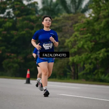 Runner Photo 7406292