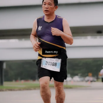 Runner Photo 7406295