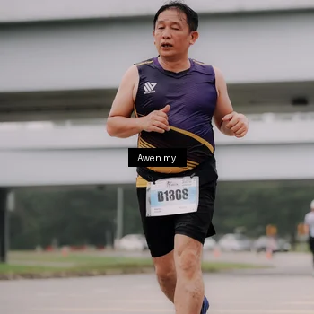 Runner Photo 7406307