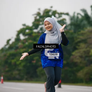Runner Photo 7406313
