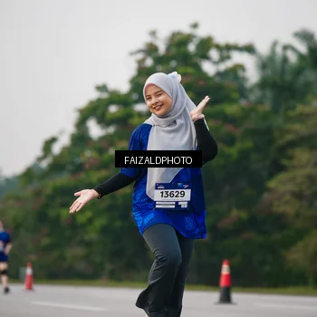 Runner Photo 7406326