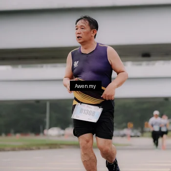 Runner Photo 7406332