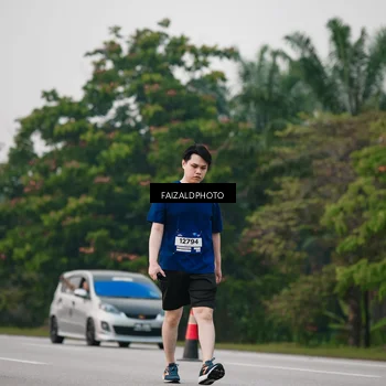 Runner Photo 7406391