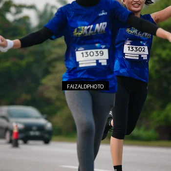 Runner Photo 7406407