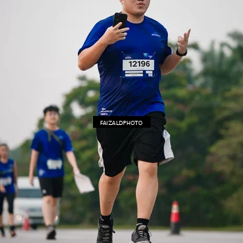 Runner Photo 7406470