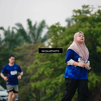 Runner Photo 7406499