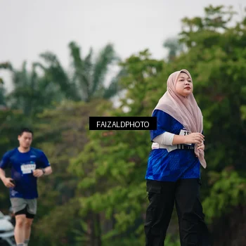 Runner Photo 7406501
