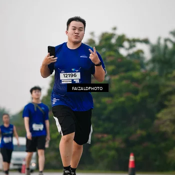 Runner Photo 7406505
