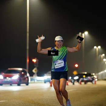 Runner Photo 7406539