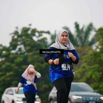 Runner Photo 7406561