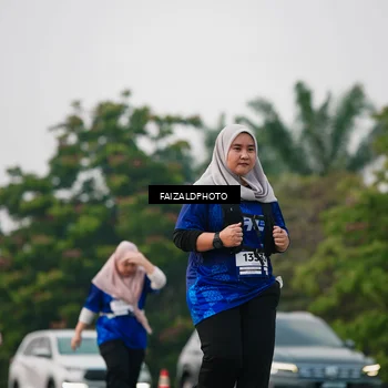 Runner Photo 7406564