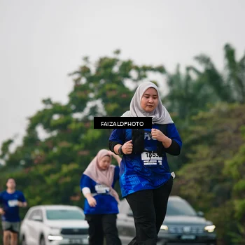 Runner Photo 7406610
