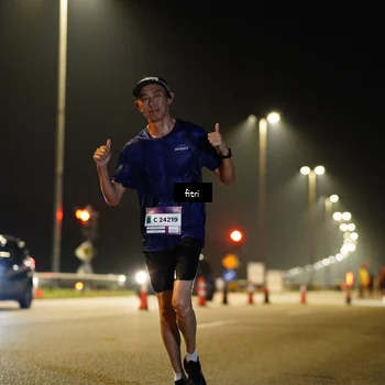 Runner Photo 7406615